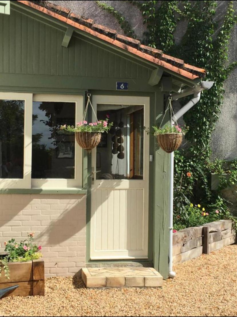 Maison La Roche Chambre D'Hotes Le Vigeant Buitenkant foto